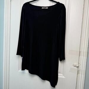 Chicos Travelers Top Womens 12/14 Black Pullover Asymmetrical Stretch Tunic